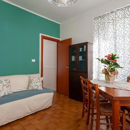 Apartment Perla In Front Of The Castle- Pool, Wellness&special Dinner *
